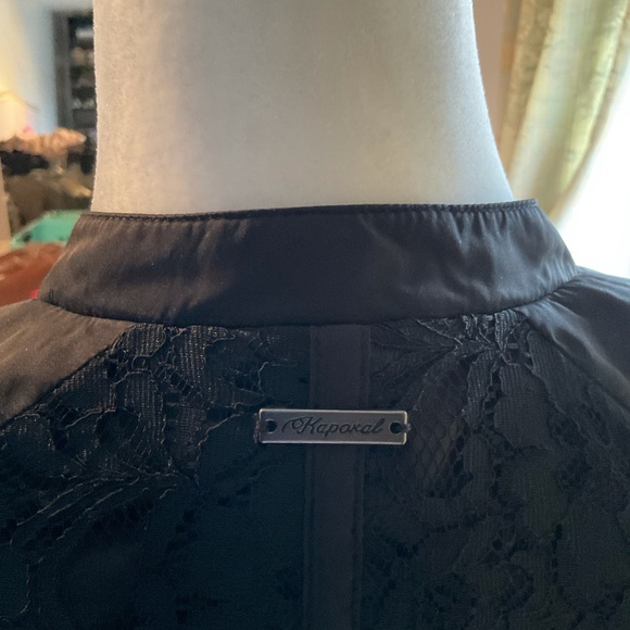 Lace jacket hardly worn - Picture 5 of 8